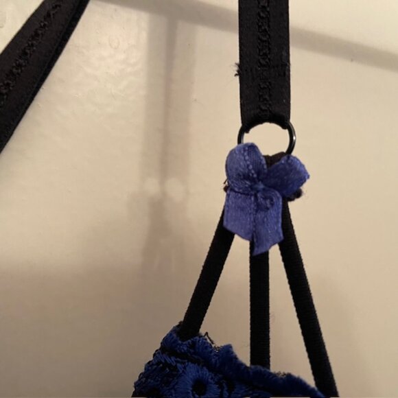 EUC Frederick's of Hollywood Push Up  Water Bra 34A - Picture 9 of 10